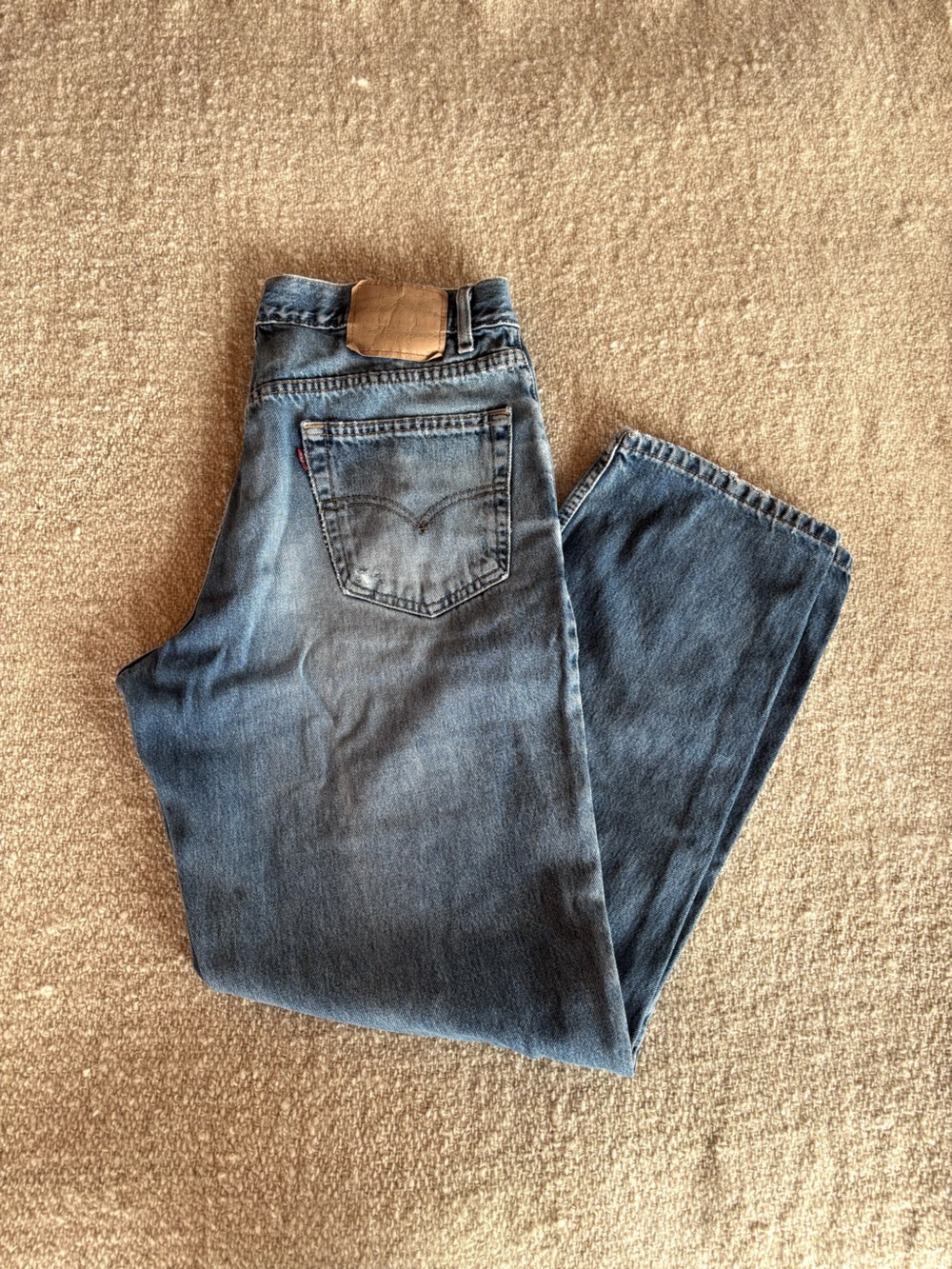 Vintage Distressed Levi’s 550 Jeans